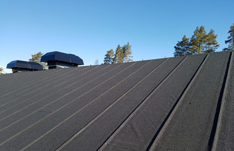 Renovering av balkong & papptak. Skokloster Slottskogen